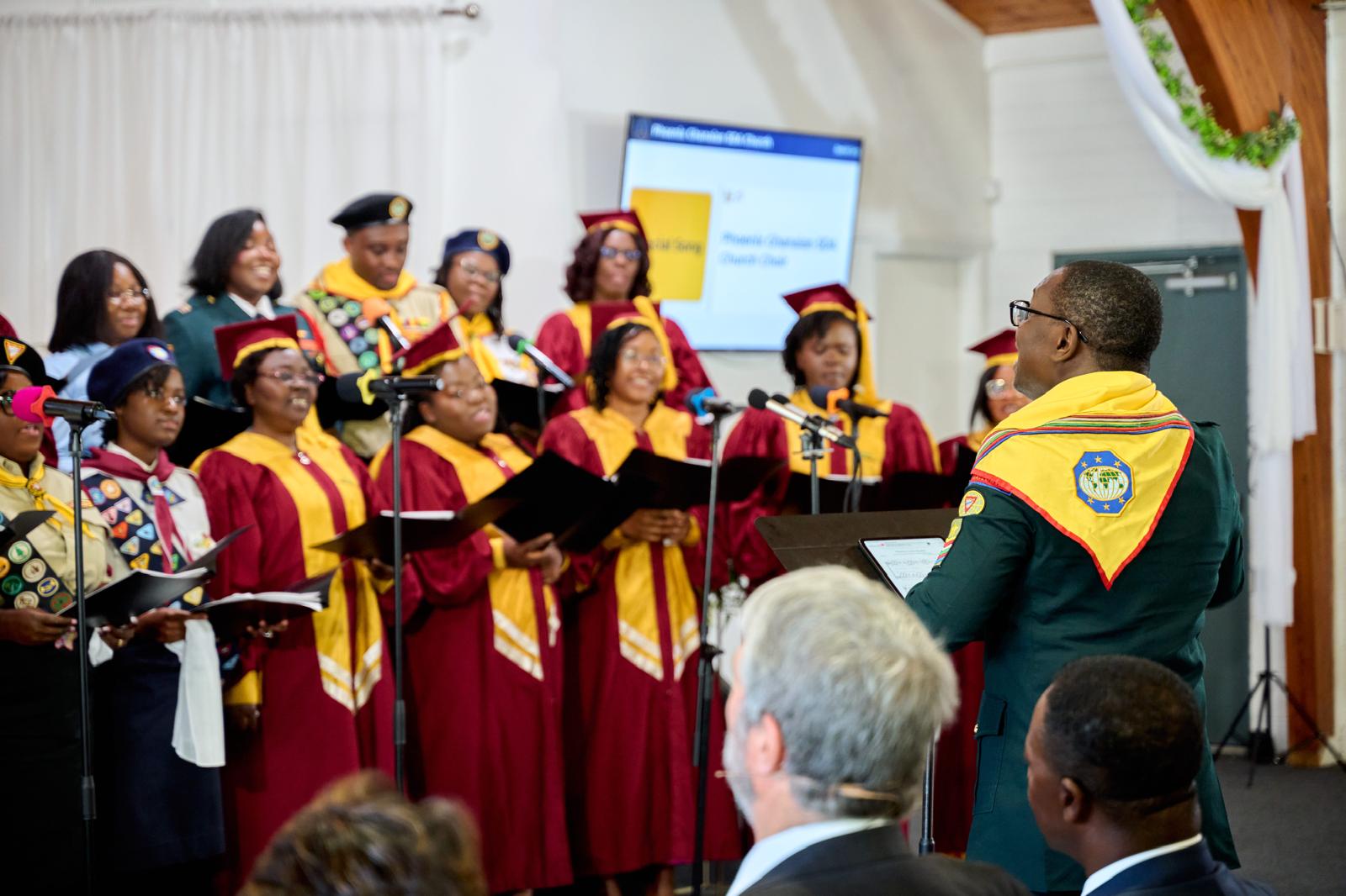 Dr. Nathanael Adjei conducting the Phoenix Ghanaian SDA Church choir